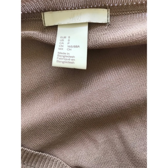 H&M- Beige Fine Knit Sweater - Picture 4 of 5